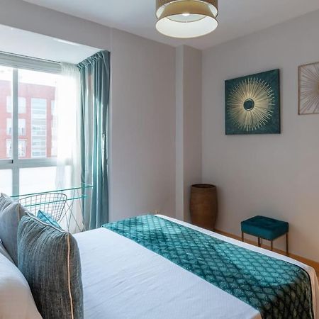 Vivienda Con Zona De Trabajo, Piscina Y Parking Apartment Madrid Luaran gambar